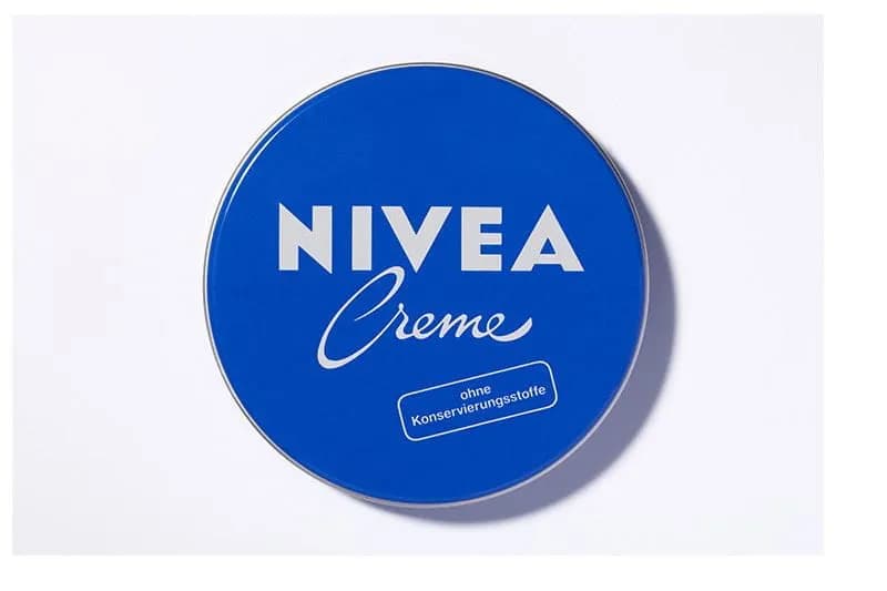 NIVEA jaka to firma? Poznaj historię i tajemnice marki kosmetycznej