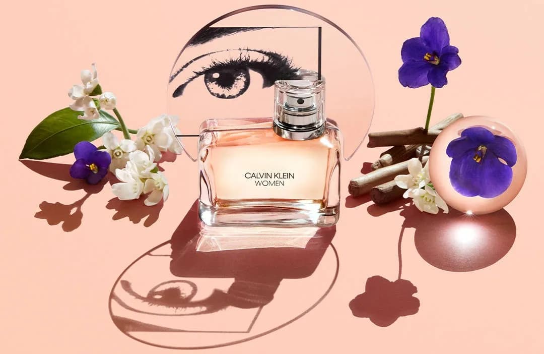 Najładniejsze perfumy Calvin Klein damskie, które zachwycają i uwodzą