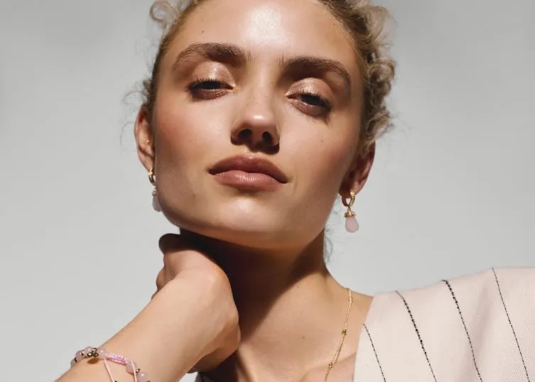 Jak zrobić prosty makijaż, aby wyglądać świeżo i naturalnie każdego dnia